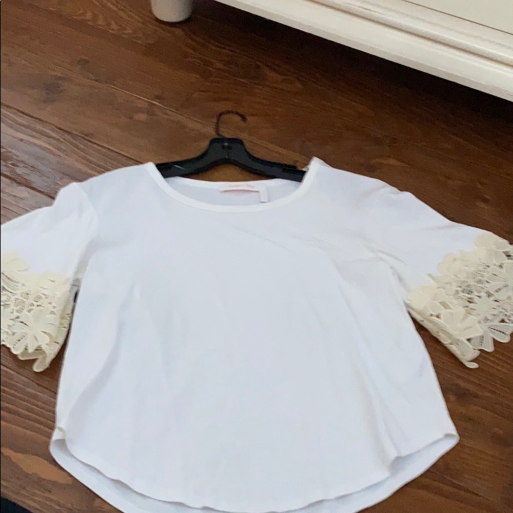 3 blouses - Picture 7 of 7